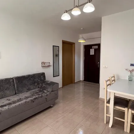 Mire Apartment Durres