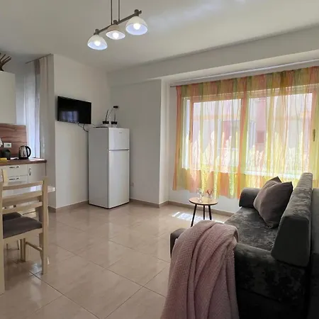 Mire Apartment Durres